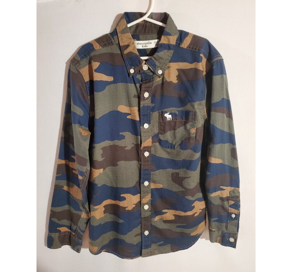 Abercrombie Kids Camo Collared Button Up Shirt Youth Size 9/10 Moose Pocket